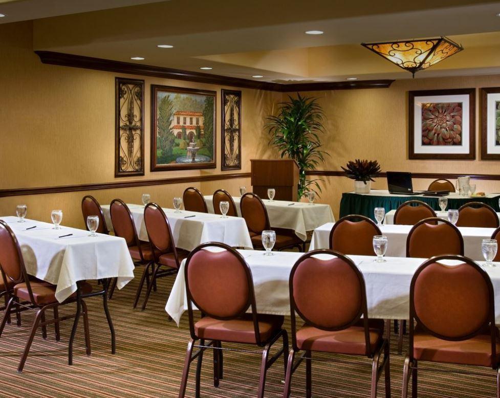 Ayres Hotel Redlands - Loma Linda Екстериор снимка