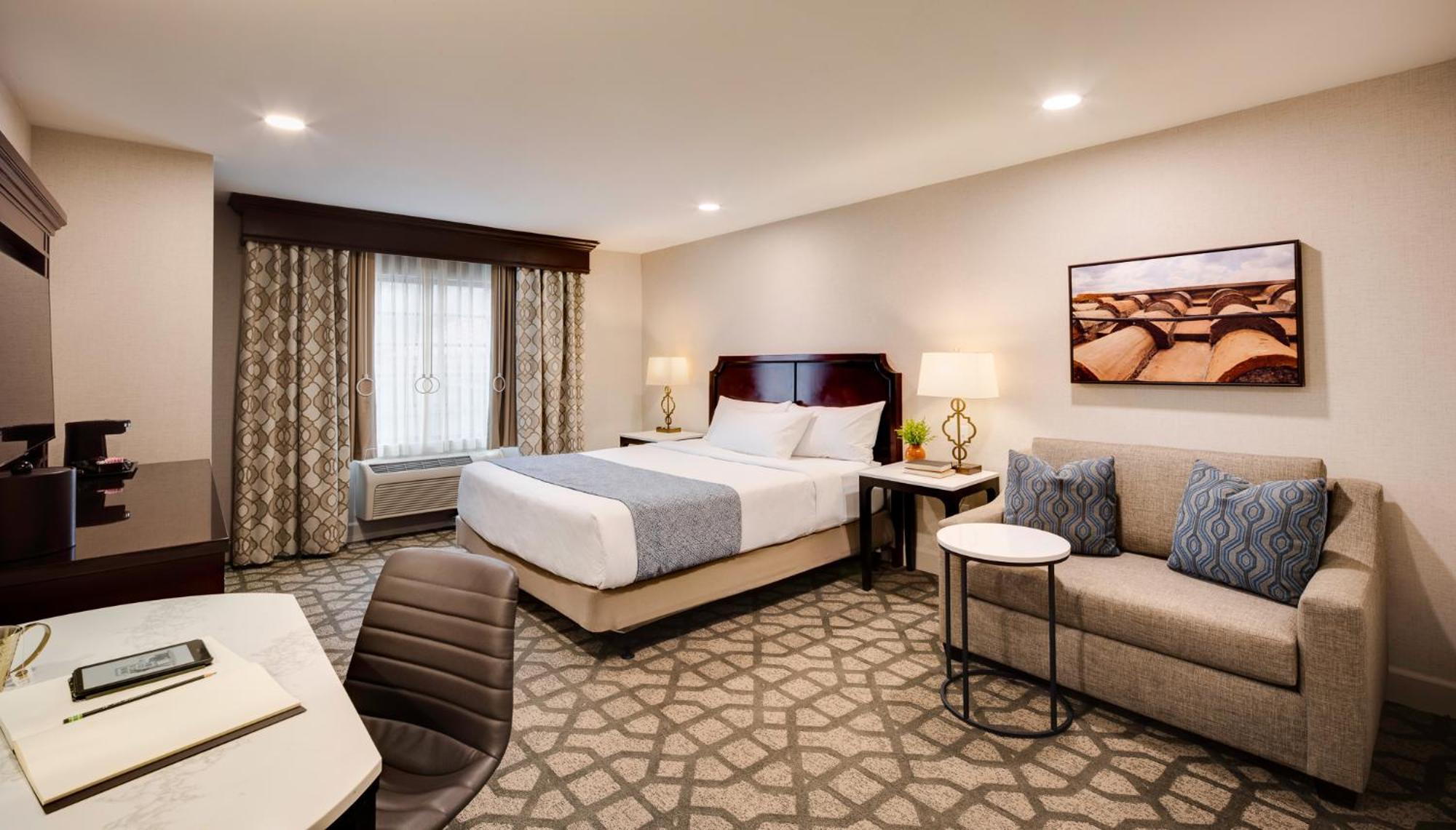 Ayres Hotel Redlands - Loma Linda Екстериор снимка