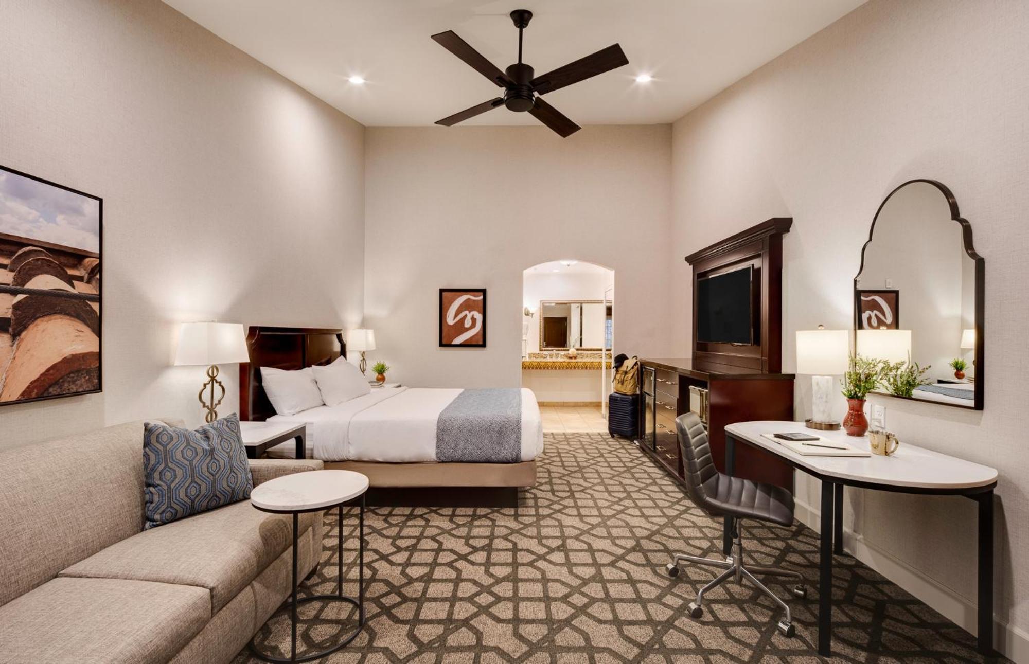 Ayres Hotel Redlands - Loma Linda Екстериор снимка